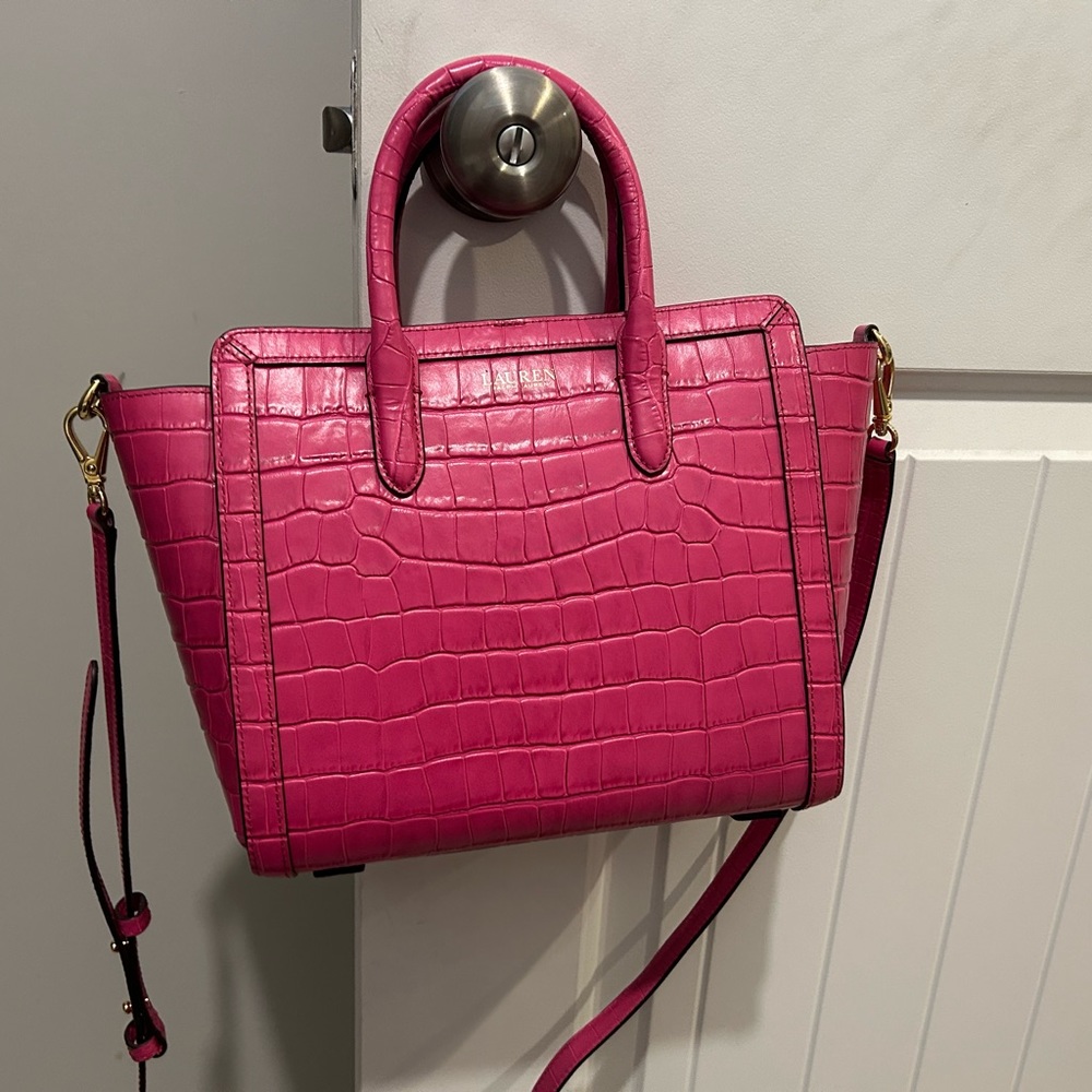 Ralph Lauren purse- barely used- in excellent condition